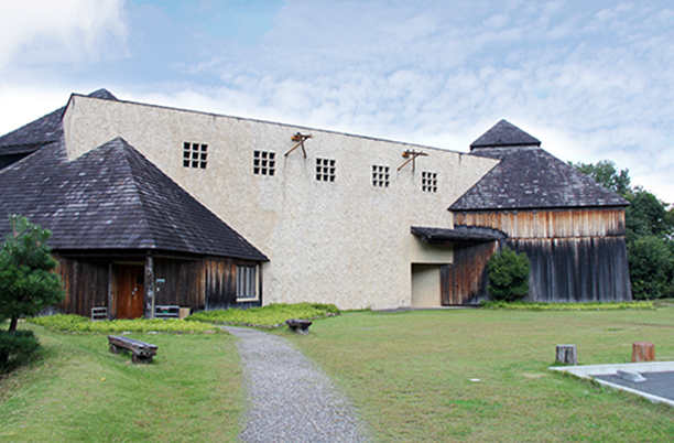 浜松市立秋野不矩美術館