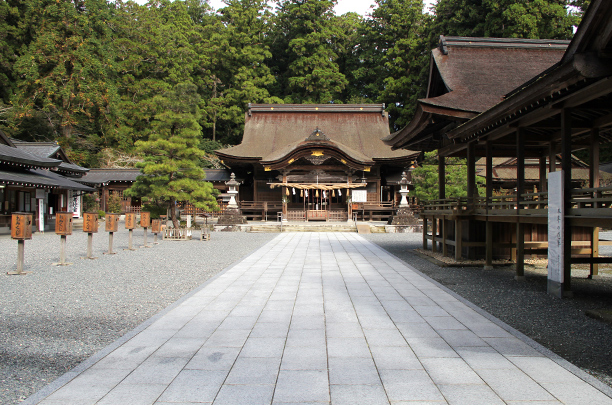 小國神社